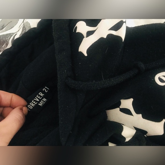 Forever 21 Black Hoodie with White Lettering - Picture 8 of 11